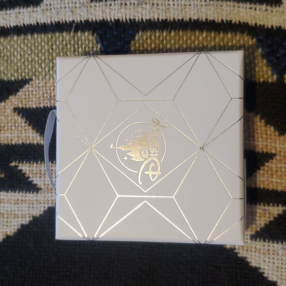 Disney Mickey Mouse Hoop dangle drop earrings. NEW! - Picture 1 of 6